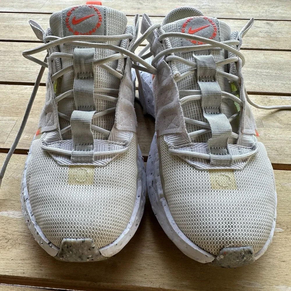 Nike Shoes Crater Impact Cream Orange Sneakers‎ Size 6.5